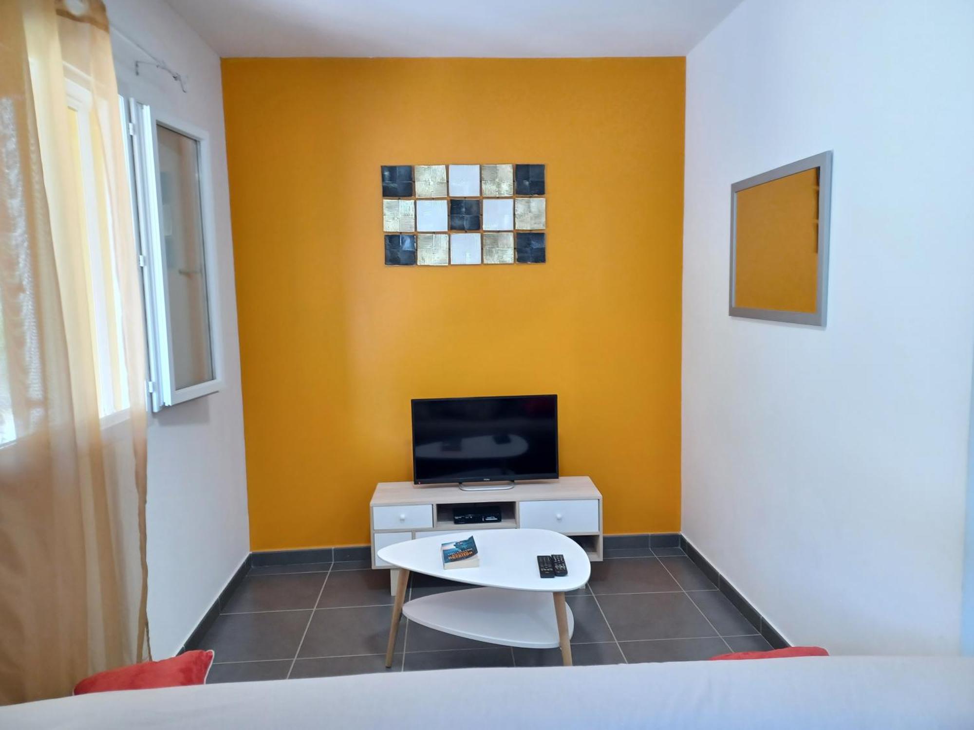 Appartements Candella Галерия Екстериор снимка